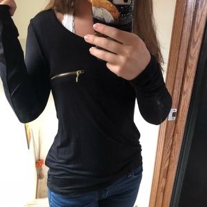 Black long sleeve w/ gold zipper